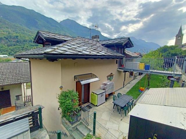 Appartamento in vendita a Chambave, Aosta
