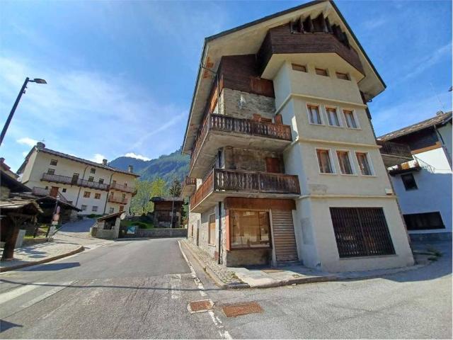 Appartamento in vendita a Champorcher, Aosta