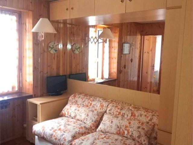 Appartamento in vendita a Champorcher, Aosta