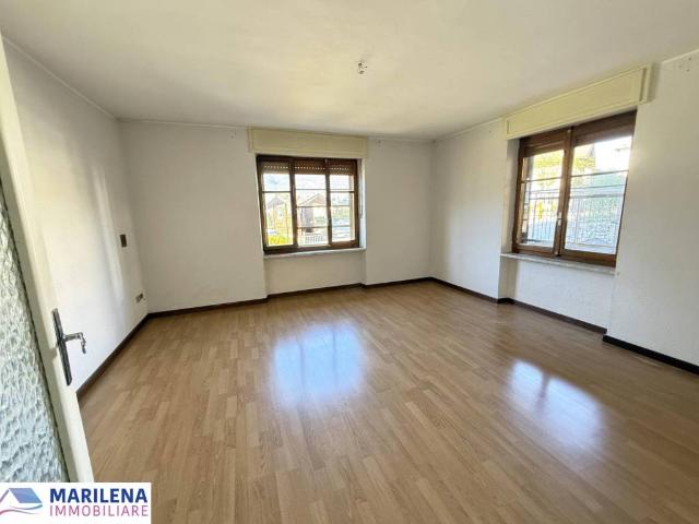 Appartamento in vendita a Charvensod, Aosta