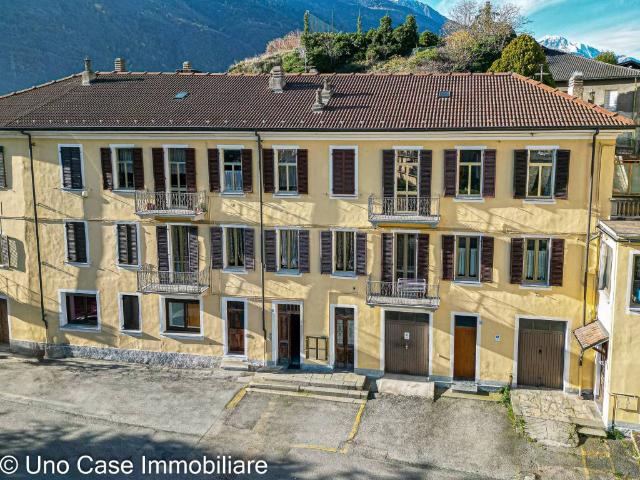Appartamento in vendita a Chatillon, Aosta