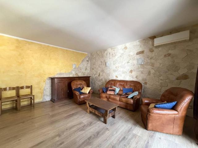 Appartamento in vendita a Chiampo, Veneto