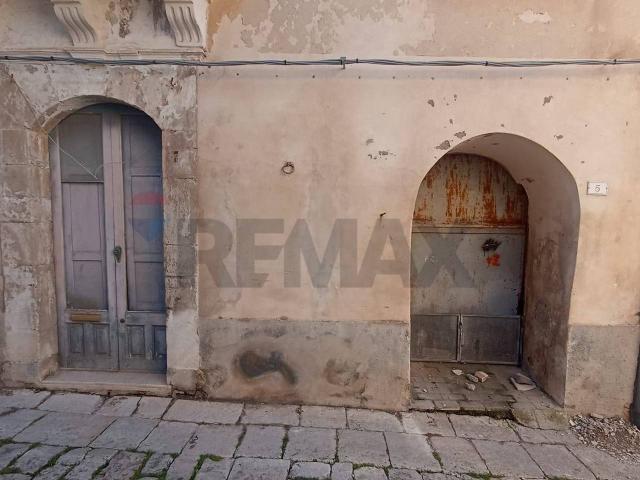 Appartamento in vendita a Chiaramonte Gulfi, Sicilia