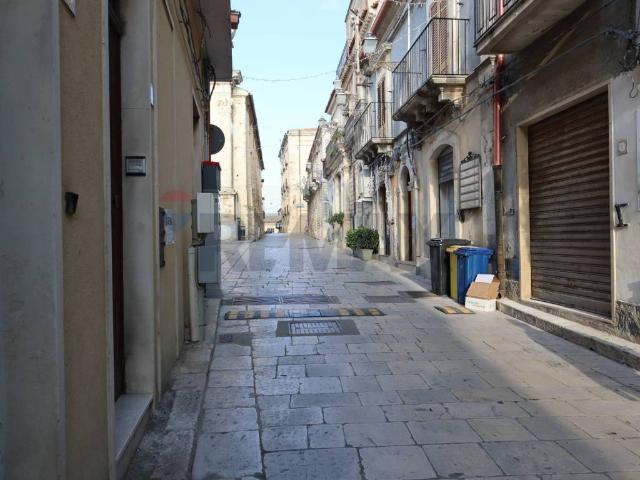 Appartamento in vendita a Chiaramonte Gulfi, Sicilia
