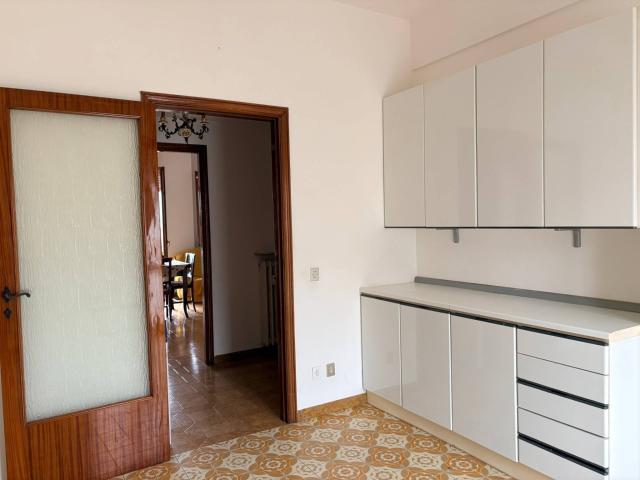 Appartamento in vendita a Marche, Ancona
