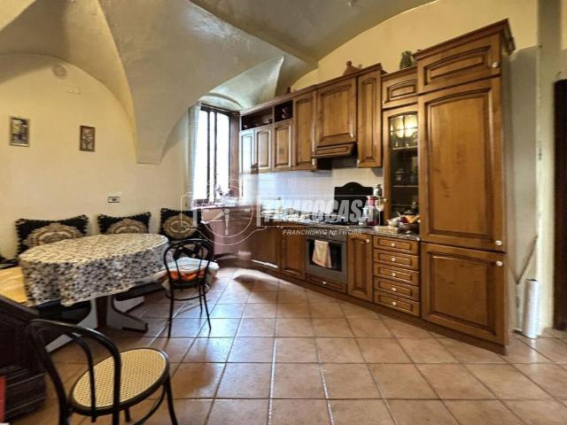 Appartamento in vendita a Chiari, Lombardia