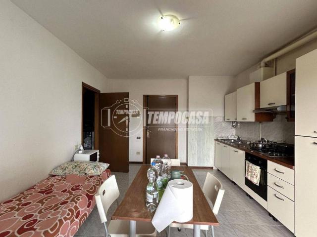 Appartamento in vendita a Chiari, Lombardia