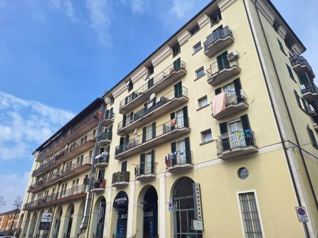 Appartamento in vendita a Chiari, Lombardia