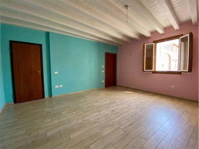 Appartamento in vendita a Chiari, Lombardia