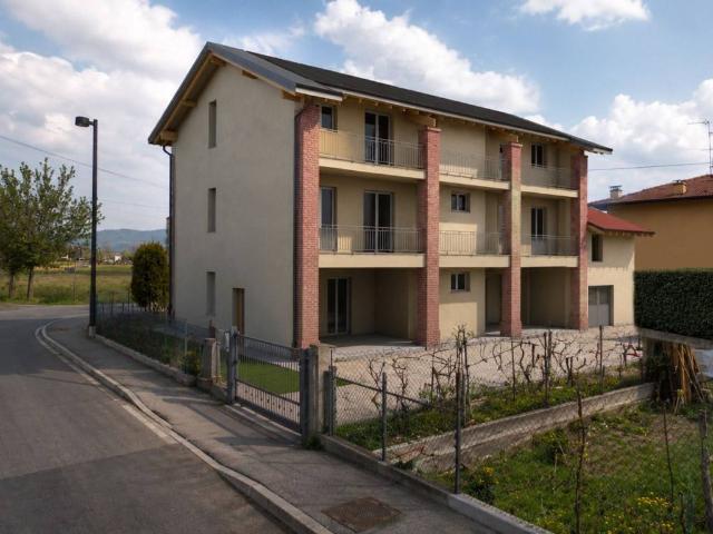 Appartamento in vendita a Chiari, Lombardia
