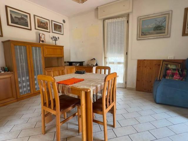Appartamento in vendita a Chiari, Lombardia