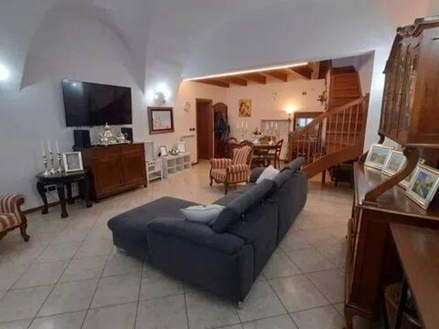 Appartamento in vendita a Chiari, Lombardia