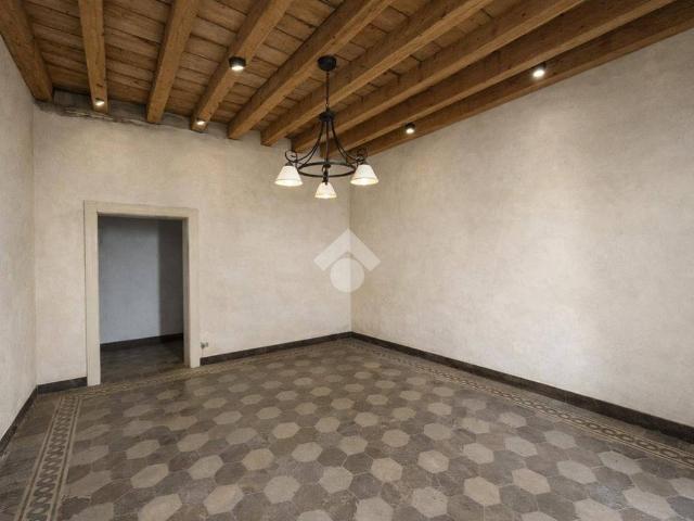Appartamento in vendita a Chiari, Lombardia
