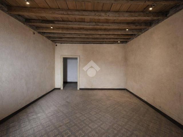 Appartamento in vendita a Chiari, Lombardia