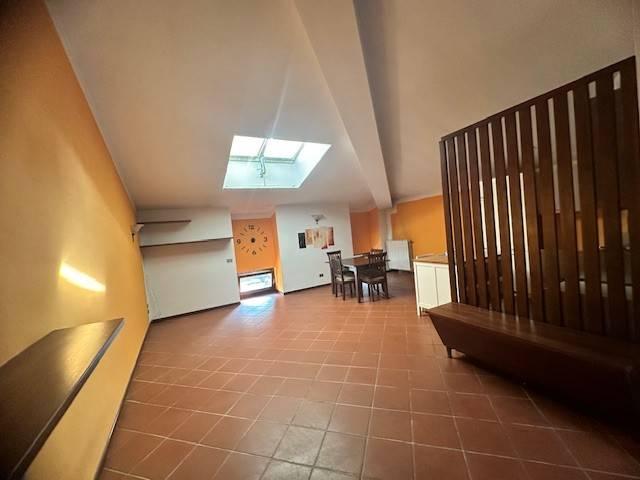 Appartamento in vendita a Chiari, Lombardia