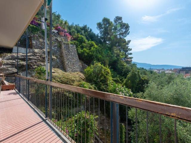 Appartamento in vendita a Sampierdicanne, Chiavari