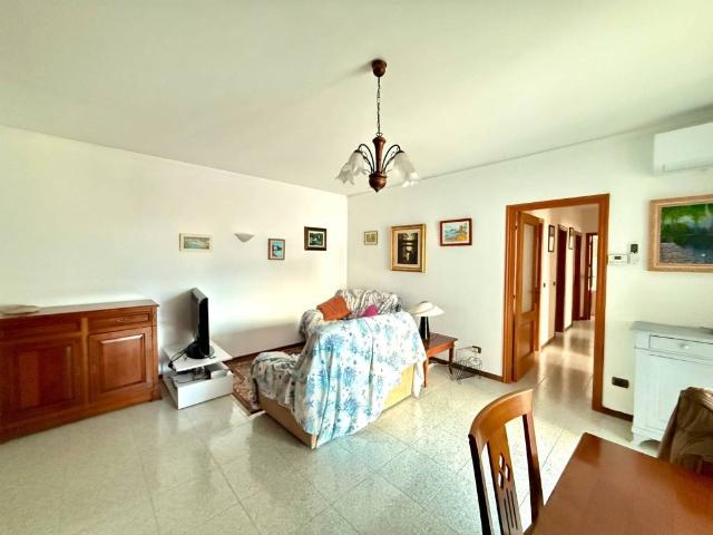 Appartamento in vendita a Sampierdicanne, Chiavari