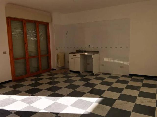 Appartamento in vendita a Sampierdicanne, Chiavari