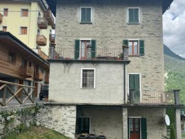Appartamento in vendita a Primolo, Chiesa in Valmalenco