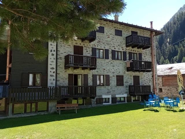 Appartamento in vendita a Chiesa In Valmalenco, Lombardia