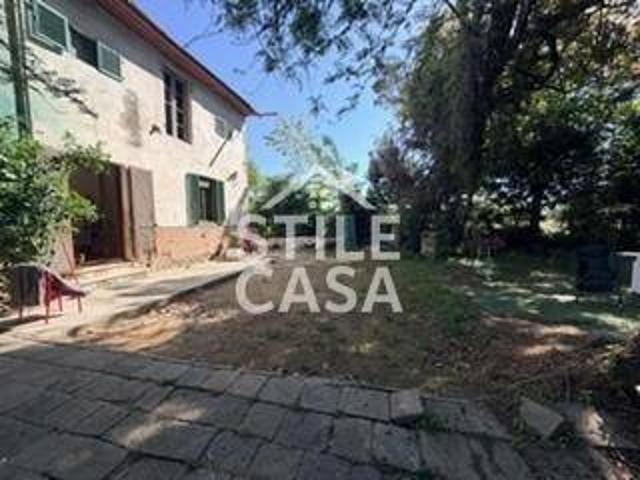 Appartamento in vendita a Chiesina Uzzanese, Toscana