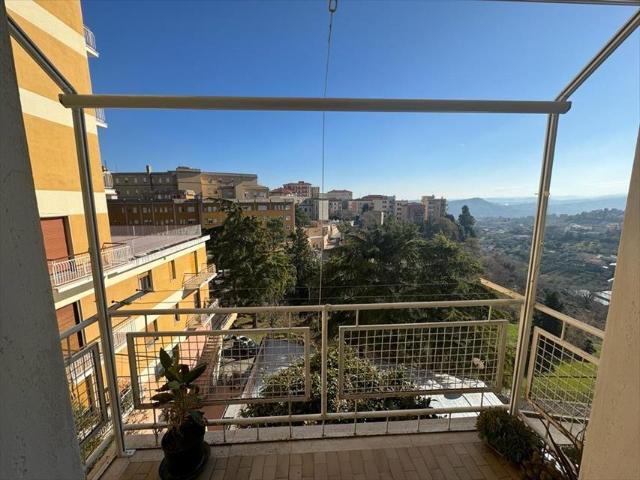 Appartamento in vendita a Santa Barbara, Chieti