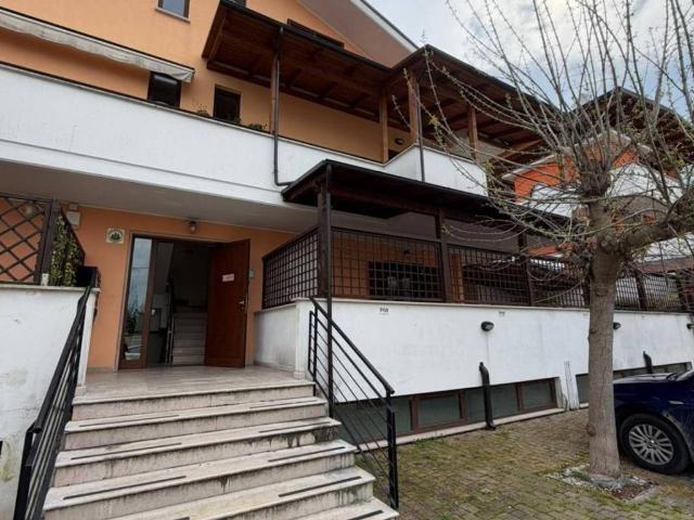 Appartamento in vendita a Chieti, Abruzzo