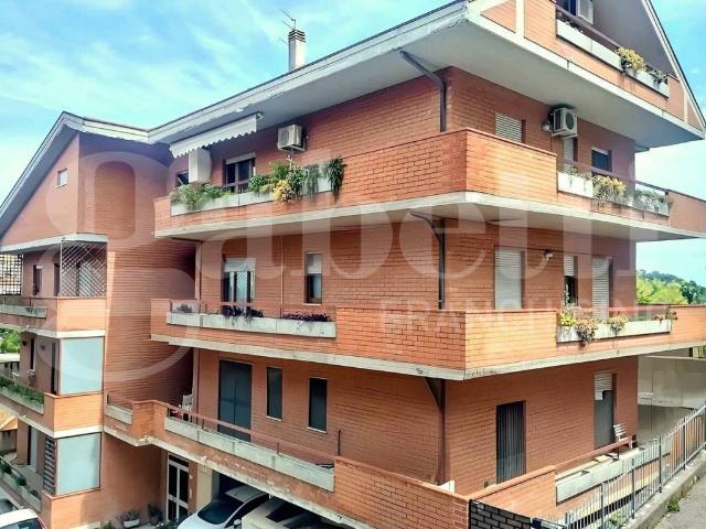 Appartamento in vendita a Chieti, Abruzzo