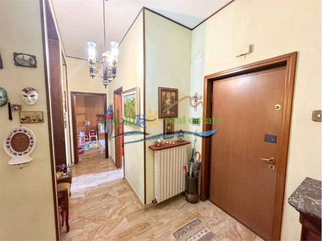 Appartamento in vendita a Chieti, Abruzzo