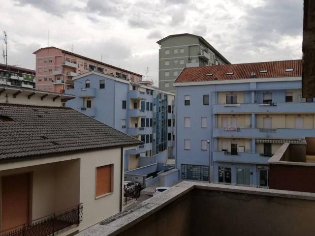 Appartamento in vendita a Chieti, Abruzzo