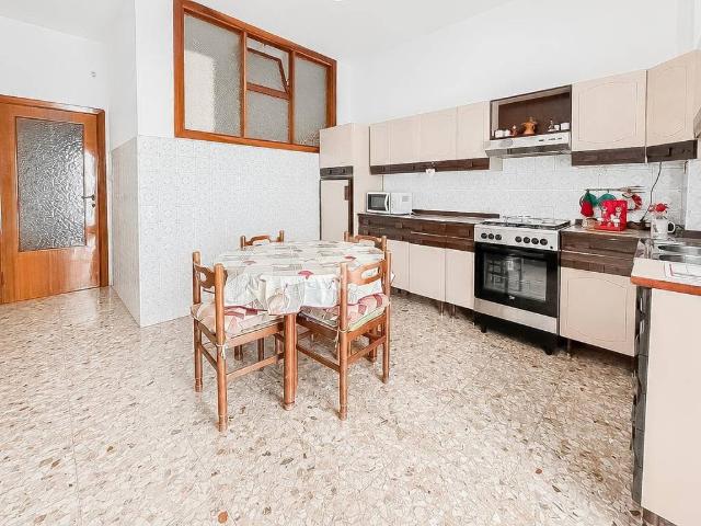 Appartamento in vendita a Chieti, Abruzzo