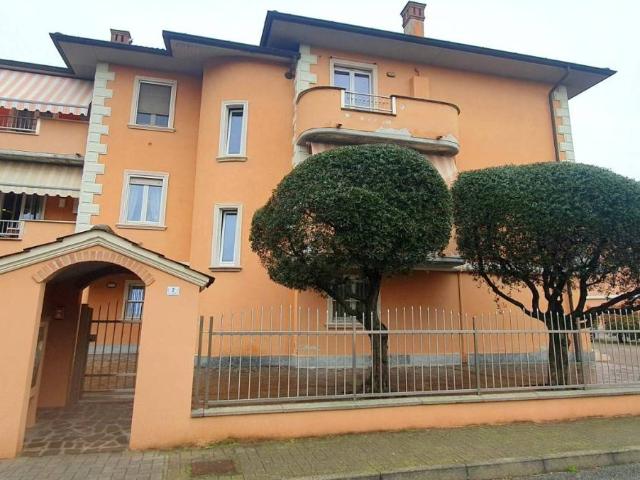 Appartamento in vendita a Chignolo Po, Lombardia