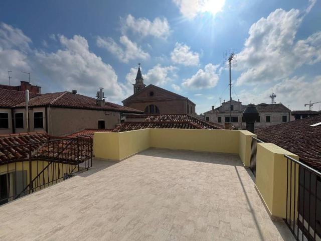 Attico in vendita a Sottomarina, Chioggia