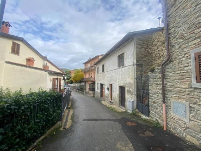 Appartamento in vendita a Chitignano, Toscana