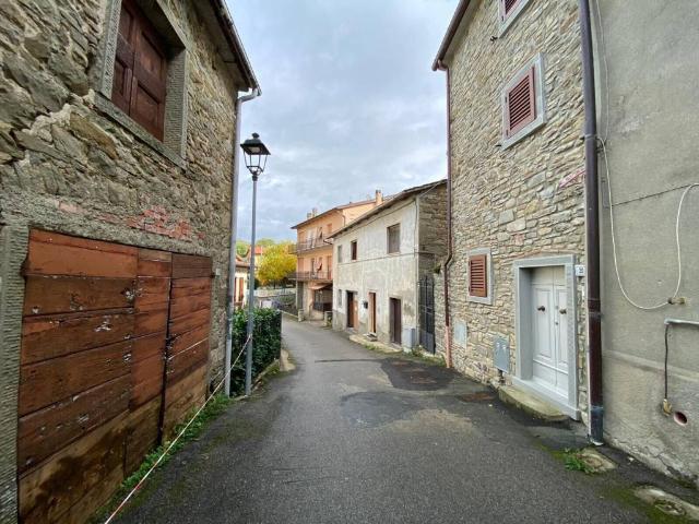 Appartamento in vendita a Chitignano, Toscana