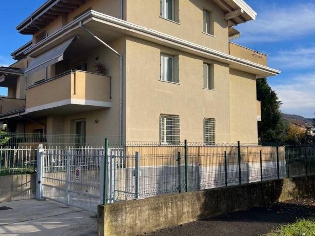 Appartamento in vendita a Chiuduno, Lombardia