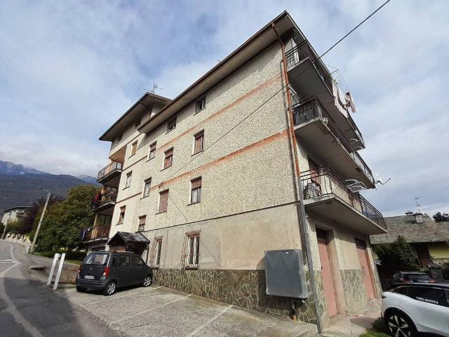 Appartamento in vendita a Chiuro, Lombardia