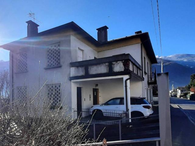 Appartamento in vendita a Chiuro, Lombardia