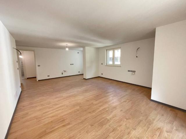 Appartamento in vendita a Chiusaforte, Friuli-Venezia Giulia