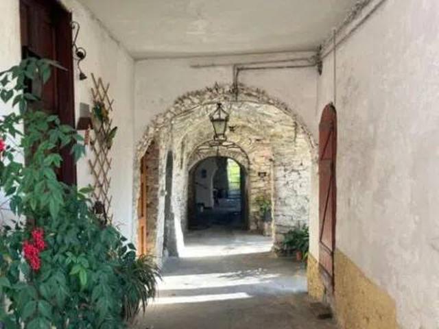 Appartamento in vendita a Chiusanico, Liguria