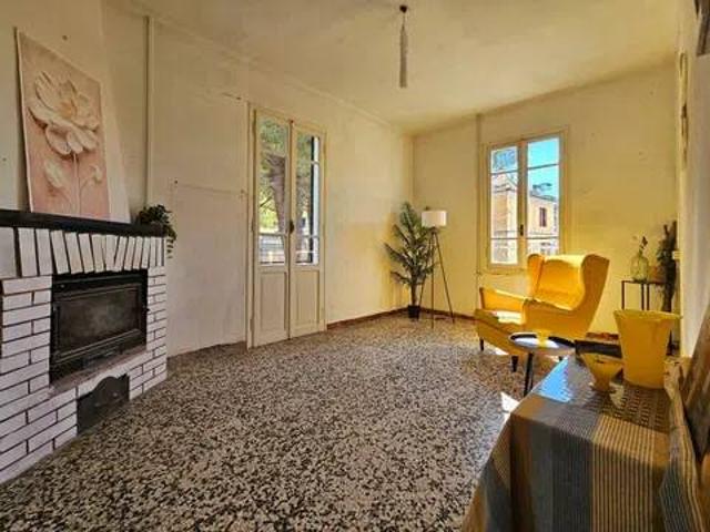 Appartamento in vendita a Chiusavecchia, Liguria