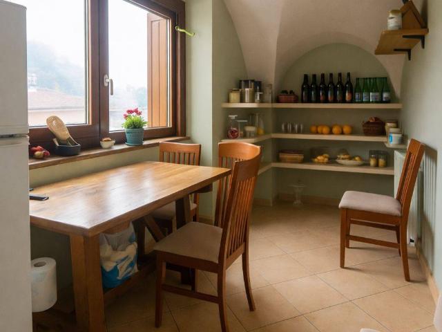 Appartamento in vendita a Chiusavecchia, Liguria