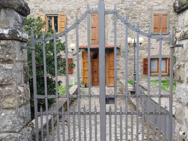 Appartamento in vendita a Chiusi Della Verna, Toscana