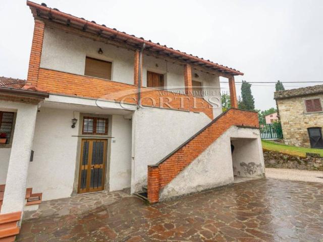 Villa Indipendente in vendita a Chiusi Della Verna, Toscana