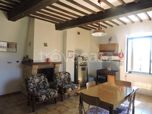 Appartamento in vendita a Chiusi Città, Toscana