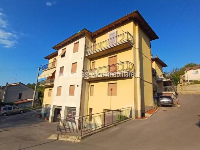 Appartamento in vendita a Chiusi Città, Toscana