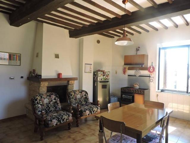 Appartamento in vendita a Chiusi Città, Toscana