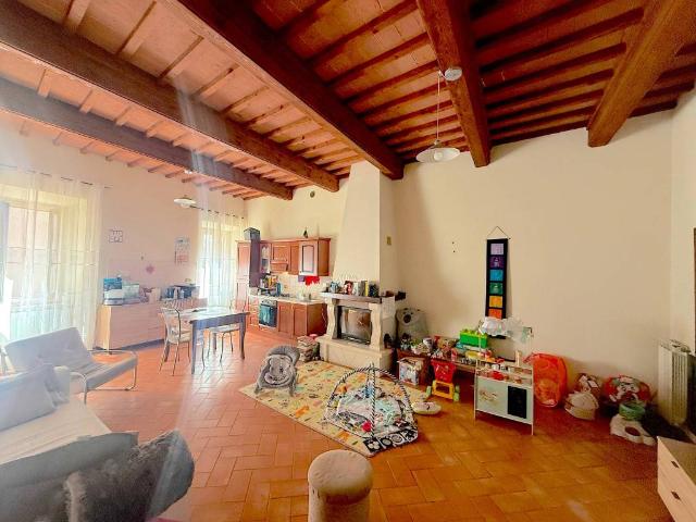 Appartamento in vendita a Chiusi Città, Toscana