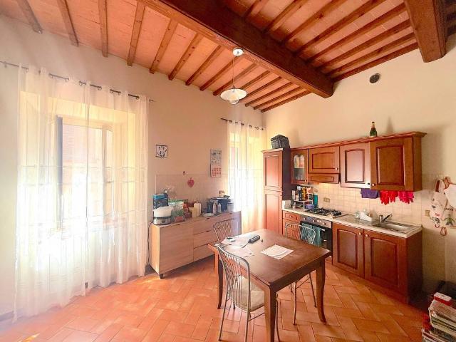 Appartamento in vendita a Chiusi Città, Toscana