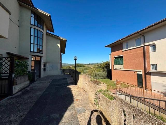Appartamento in vendita a Chiusi Città, Toscana